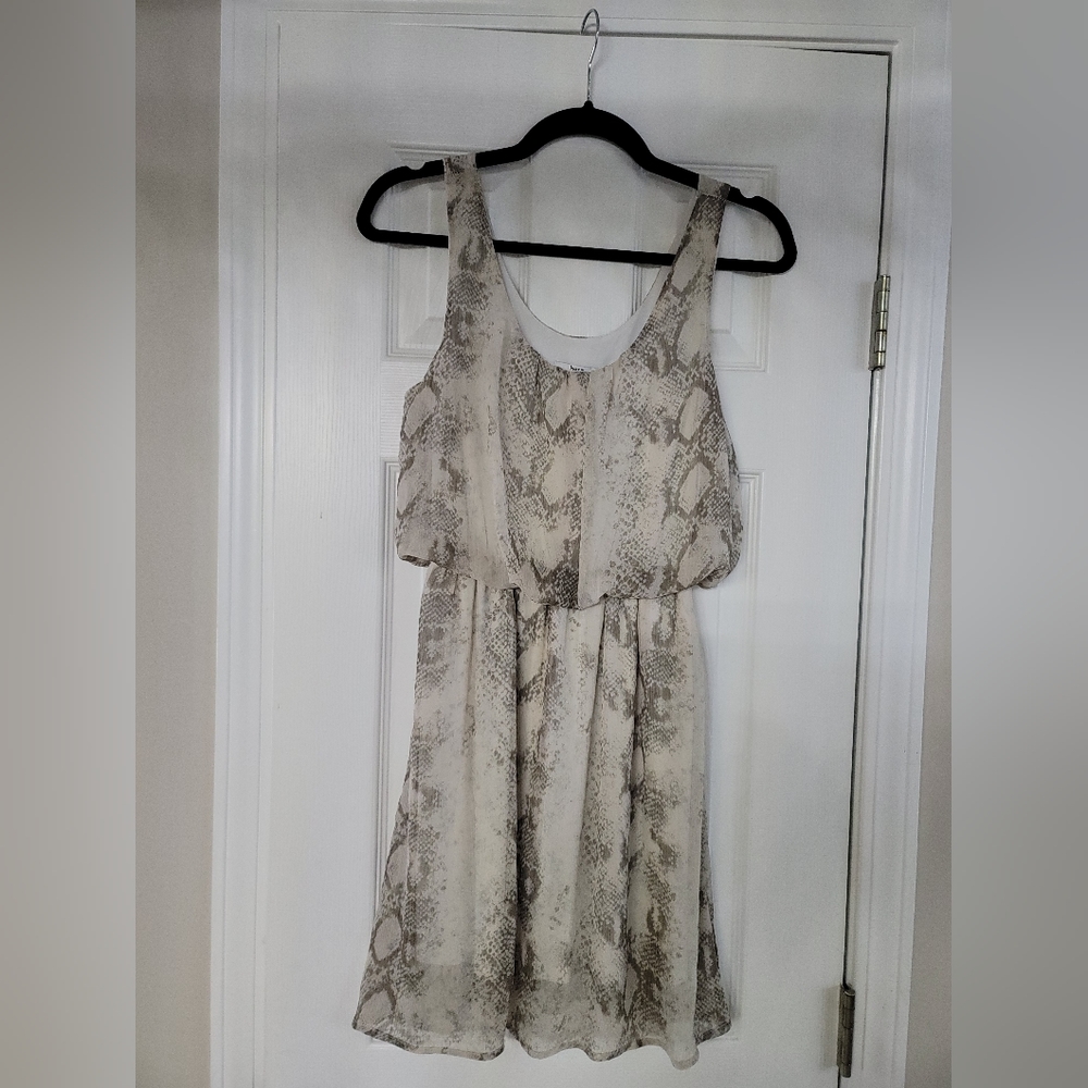 Flowy dress